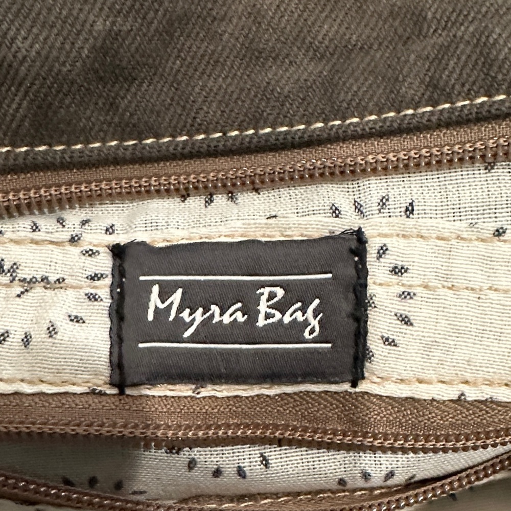 Stylish Brown & Cream Patterned Crossbody Tote - Picture 6 of 16